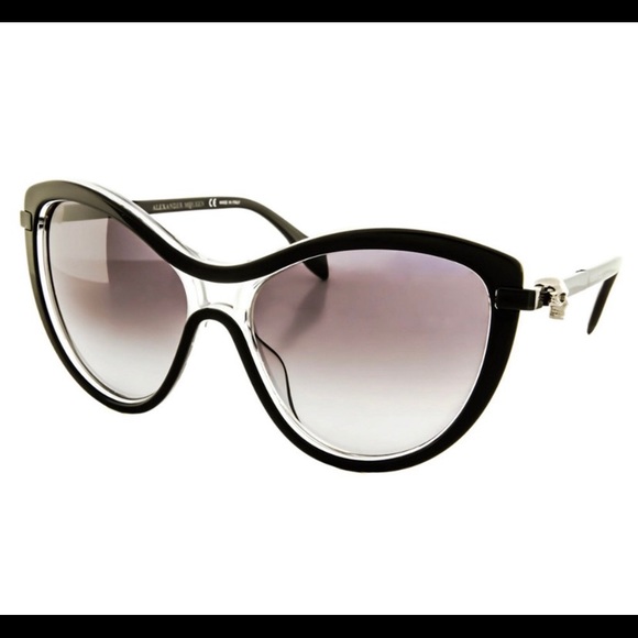 Alexander McQueen Accessories - Alexander McQueen Skull cat eye sunglasses 💯 Auth